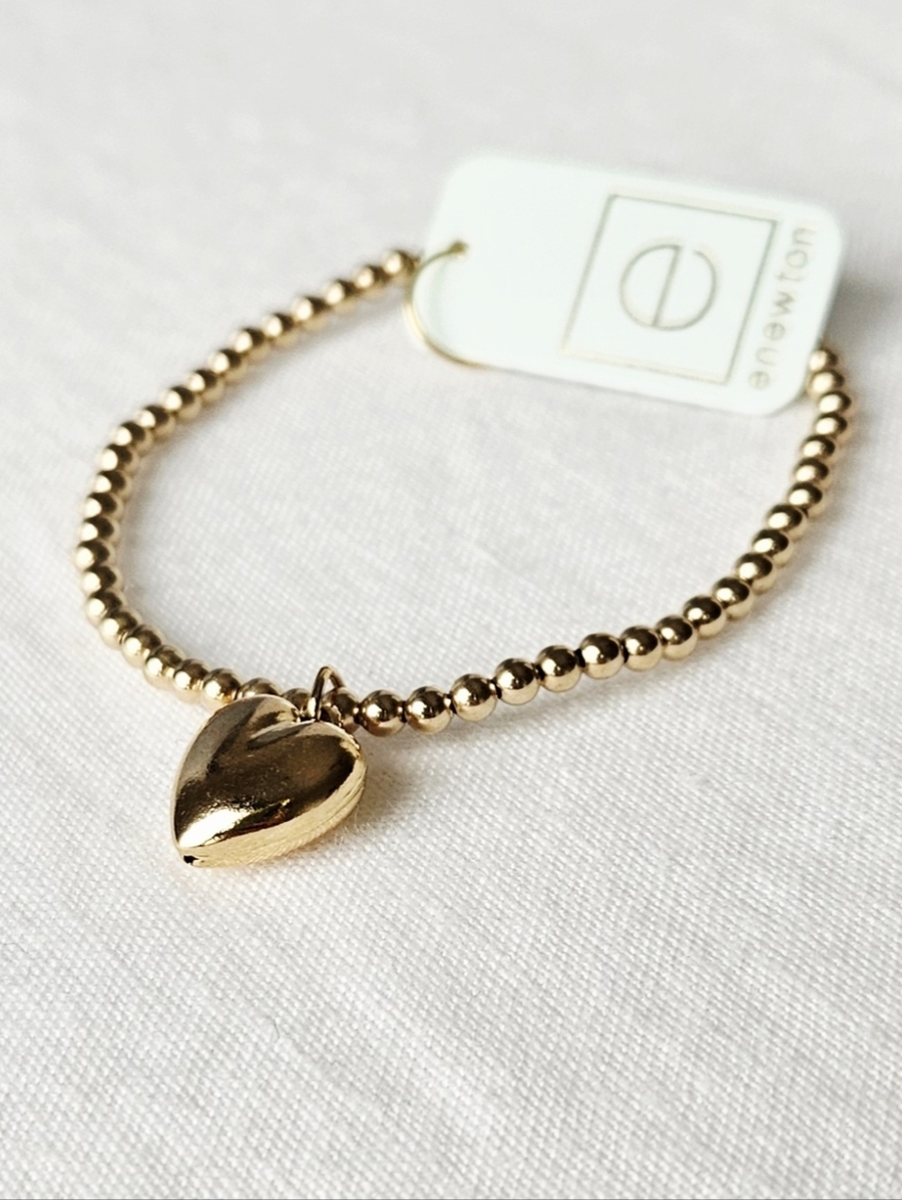Classic gold 3mm love plush charm